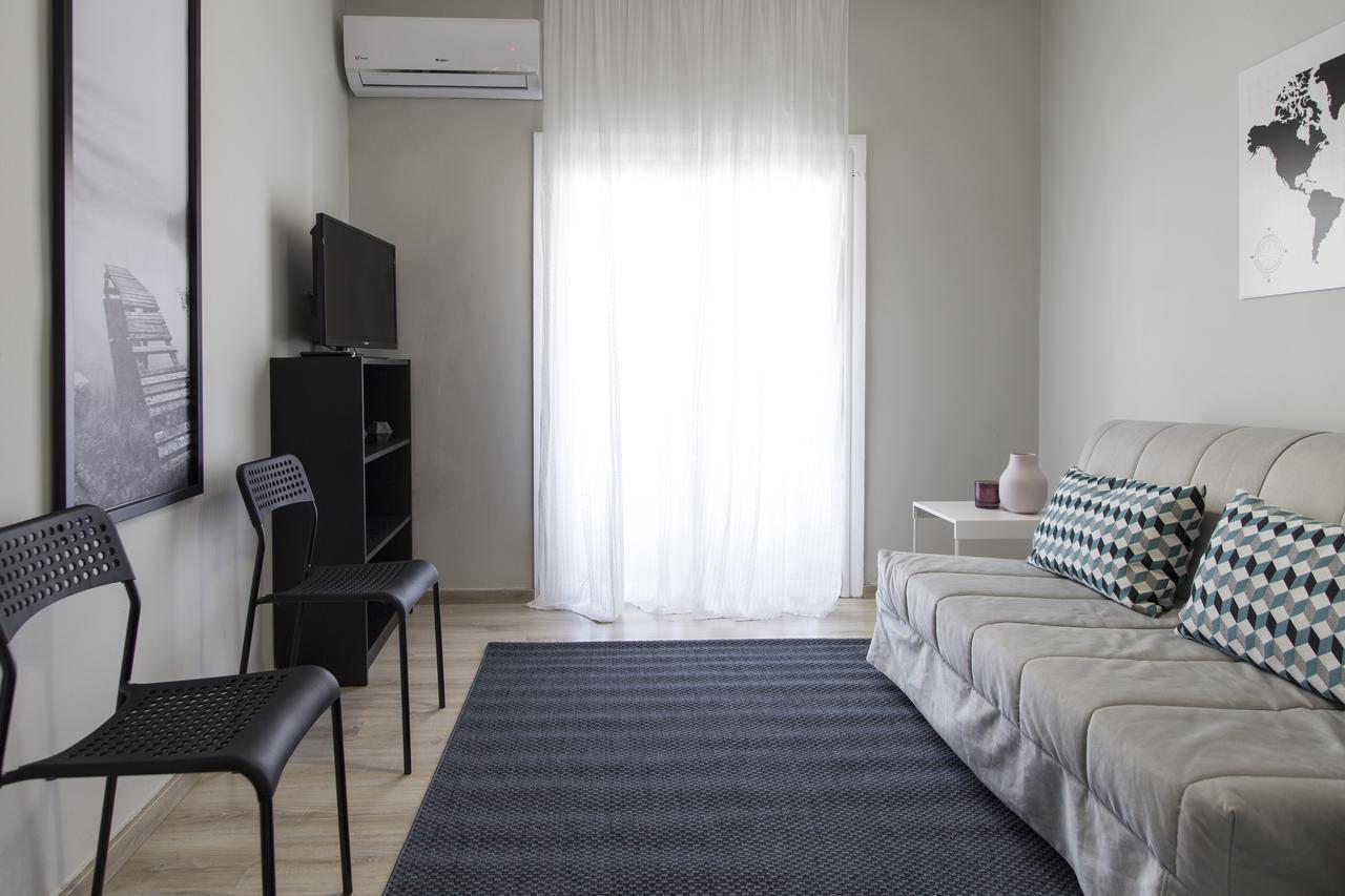 Petite Apartamento Atenas Exterior foto